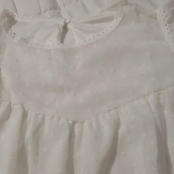 ♥️New Boutique polka dot top - Picture 8 of 10